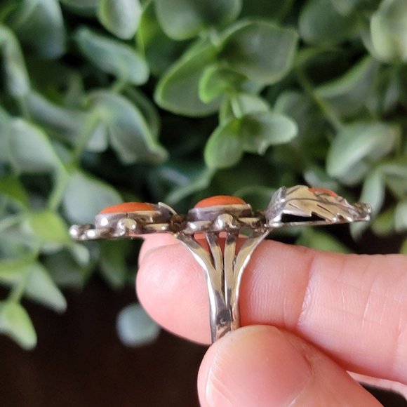 Vintage Sterling Silver Mediterranean Coral Native American Old Pawn Ring Sz 5.5 - Picture 5 of 6